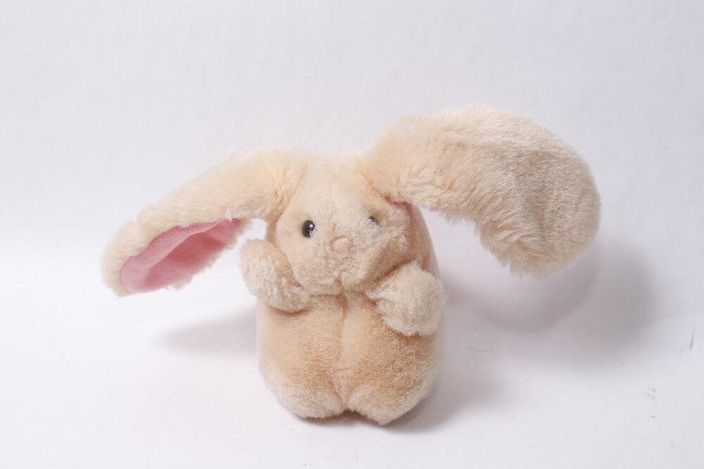 Russ Berrie 1980s Lil Puff Floppy Lop Ear Bunny Rabbit Plush ~ 260907-WH 1136